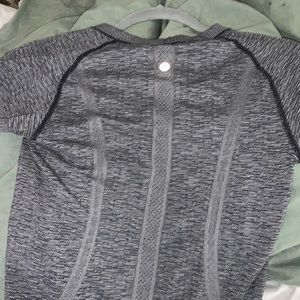 Lululemon Swiftly Tech short sleeve